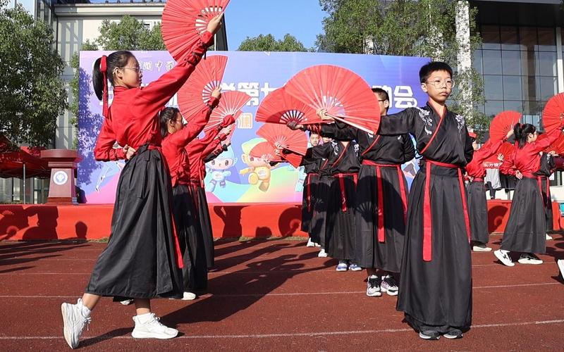 安吉育澜中学体育比赛成绩,安吉育澜中学的老师怎么样